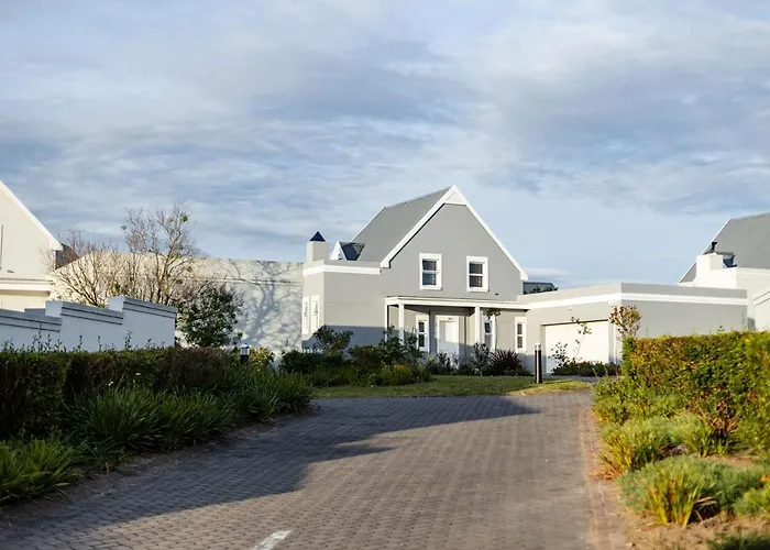 Kingswood Hamlet No 5