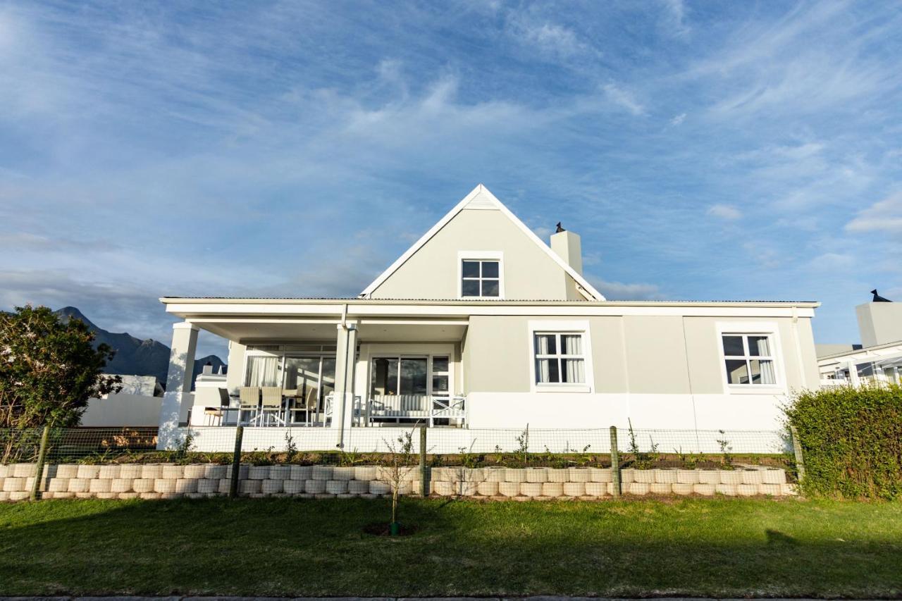 Kingswood Hamlet No 5 * George